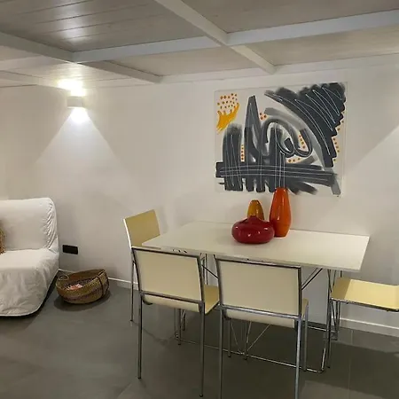 Charming Flat In Centro * Napoli