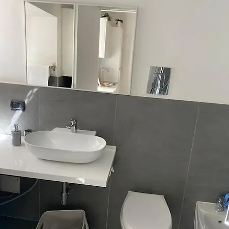 Charming Flat In Centro Apartment Naples